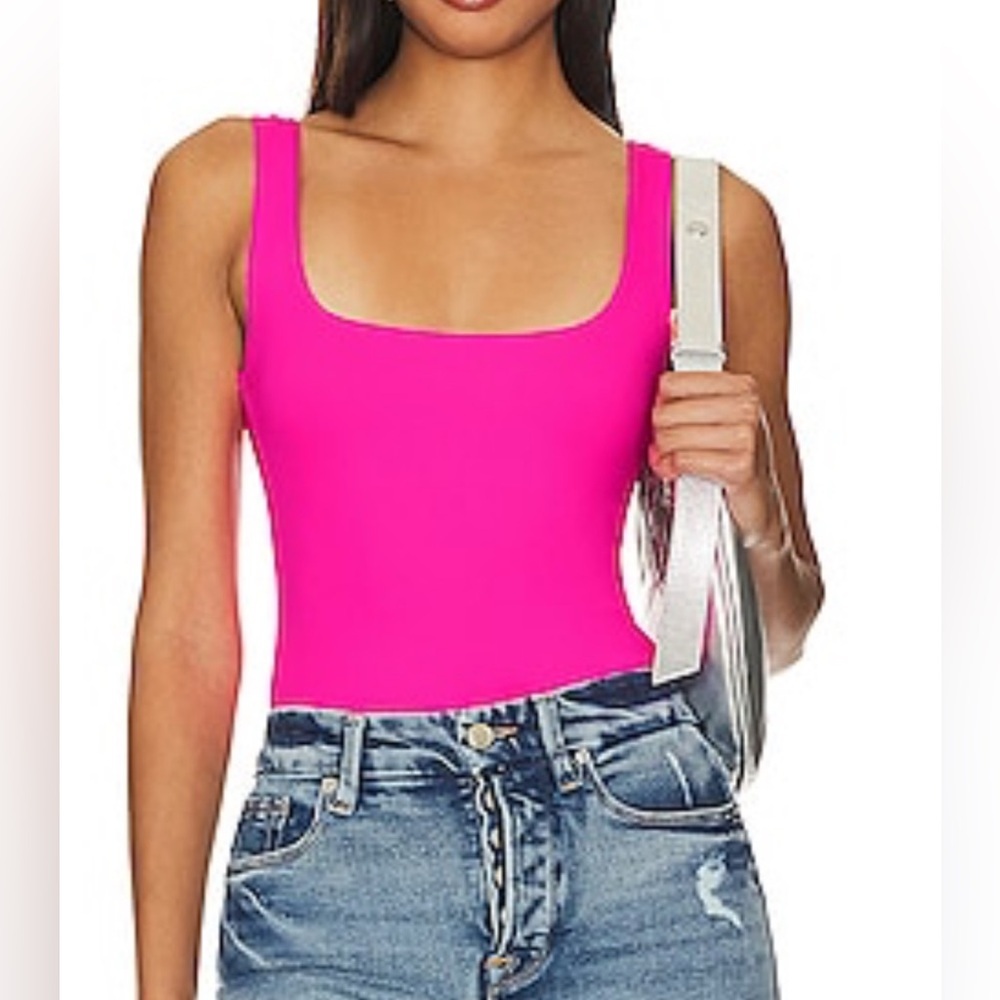 Good America Scuba Modern Tank Bodysuit in Knock Out Pink Size L